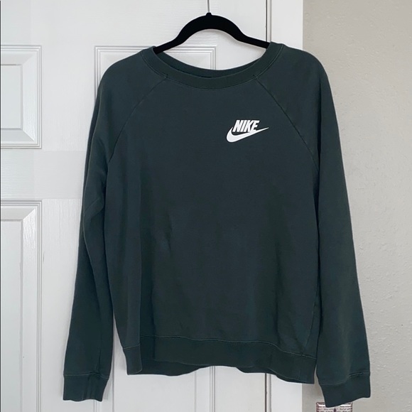 nike crewneck sale